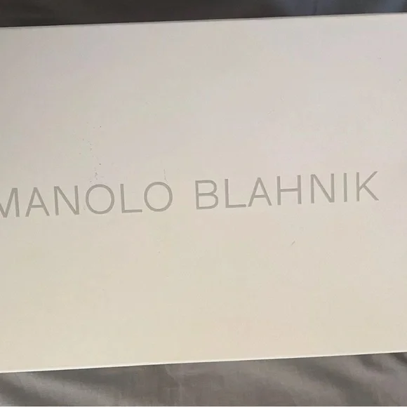 BRAND NEW MANOLO BLAHNIK slingback Sandals - Size 42 (US 12)
NEW IN BOX - Picture 6 of 7